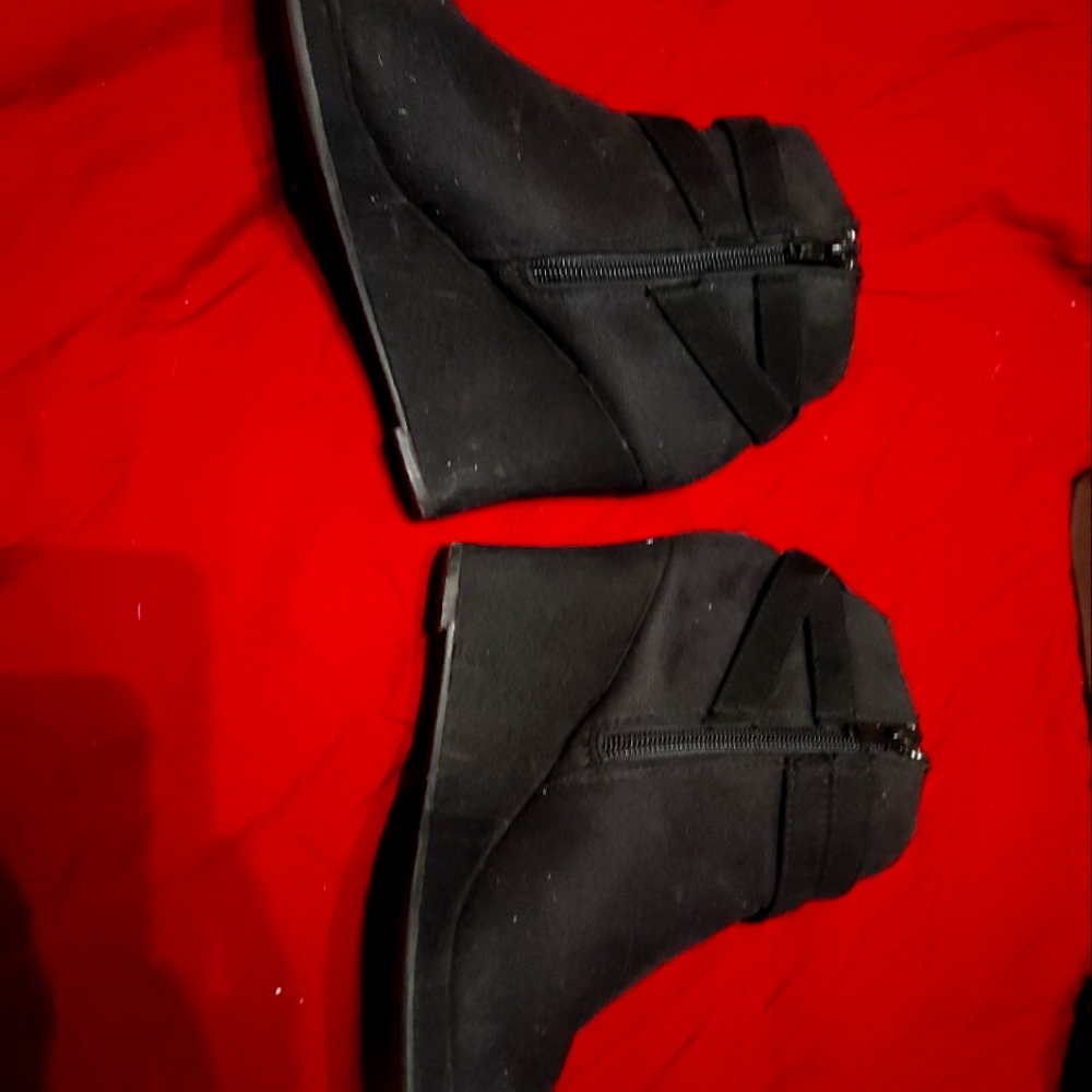 Booties - Picture 3 of 3